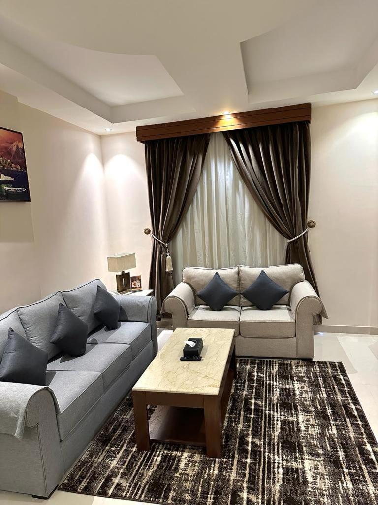 Sas Al Olaya Hotel Suites Al Khobar Exterior foto